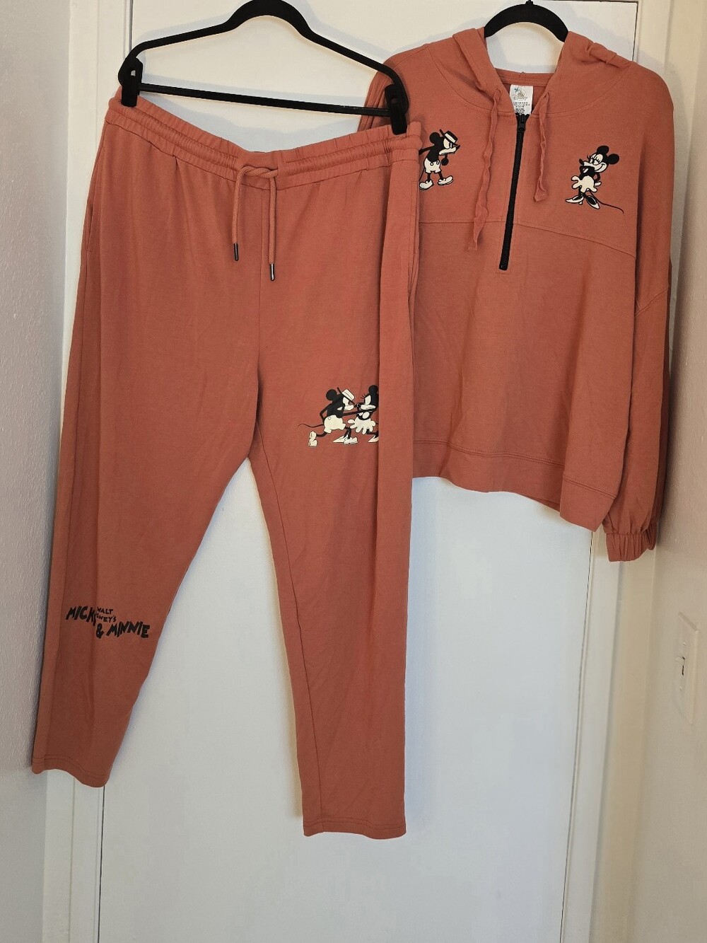 Disney - (Plus-Size) Retro Mickey & Minnie Embroidered Lounge Hoodie Pants Set